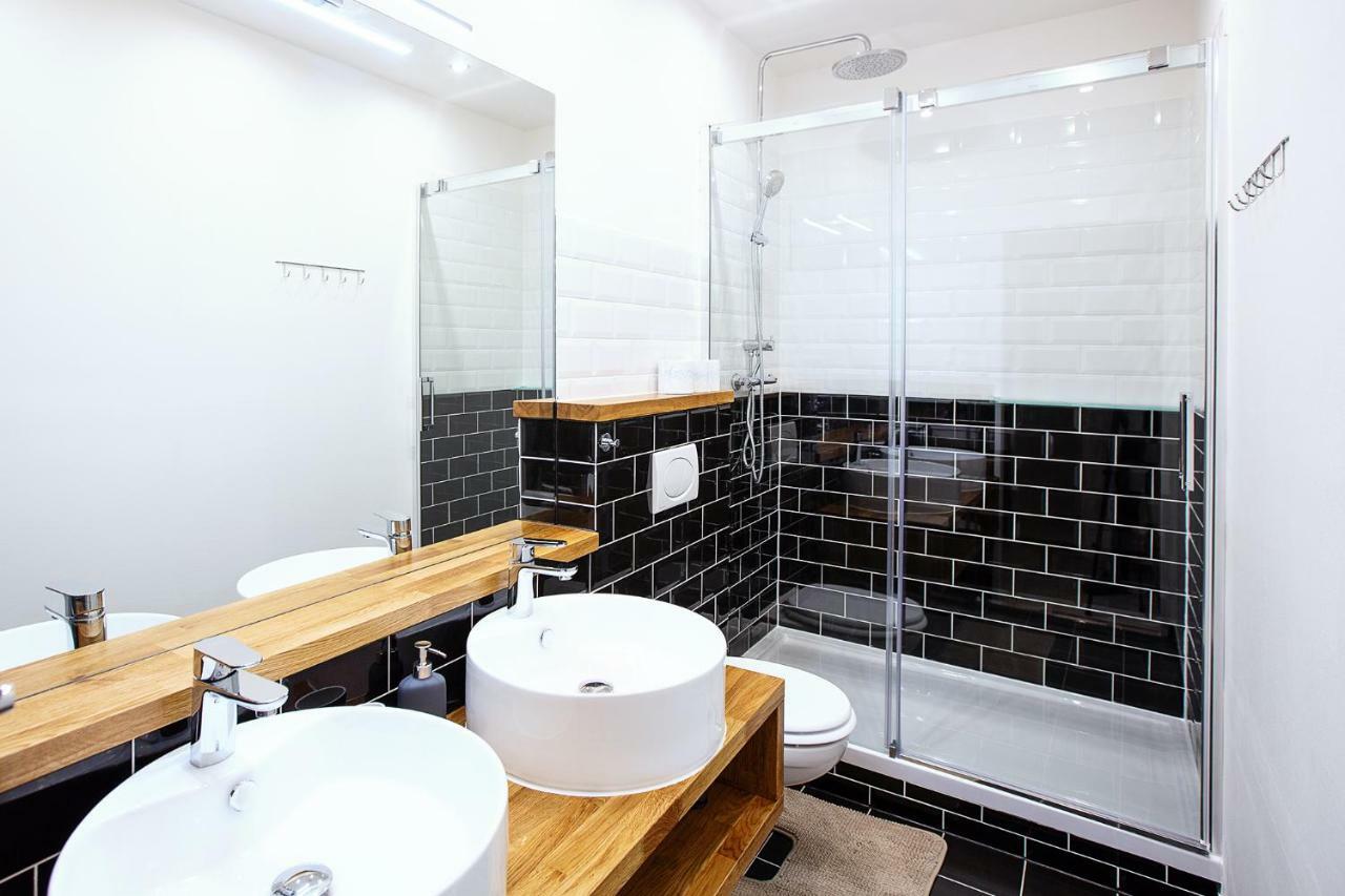5Br 2Bath Family Apt 5Mins To Wenceslas Square Prague Luaran gambar