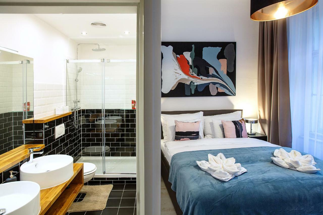 5Br 2Bath Family Apt 5Mins To Wenceslas Square Prague Luaran gambar