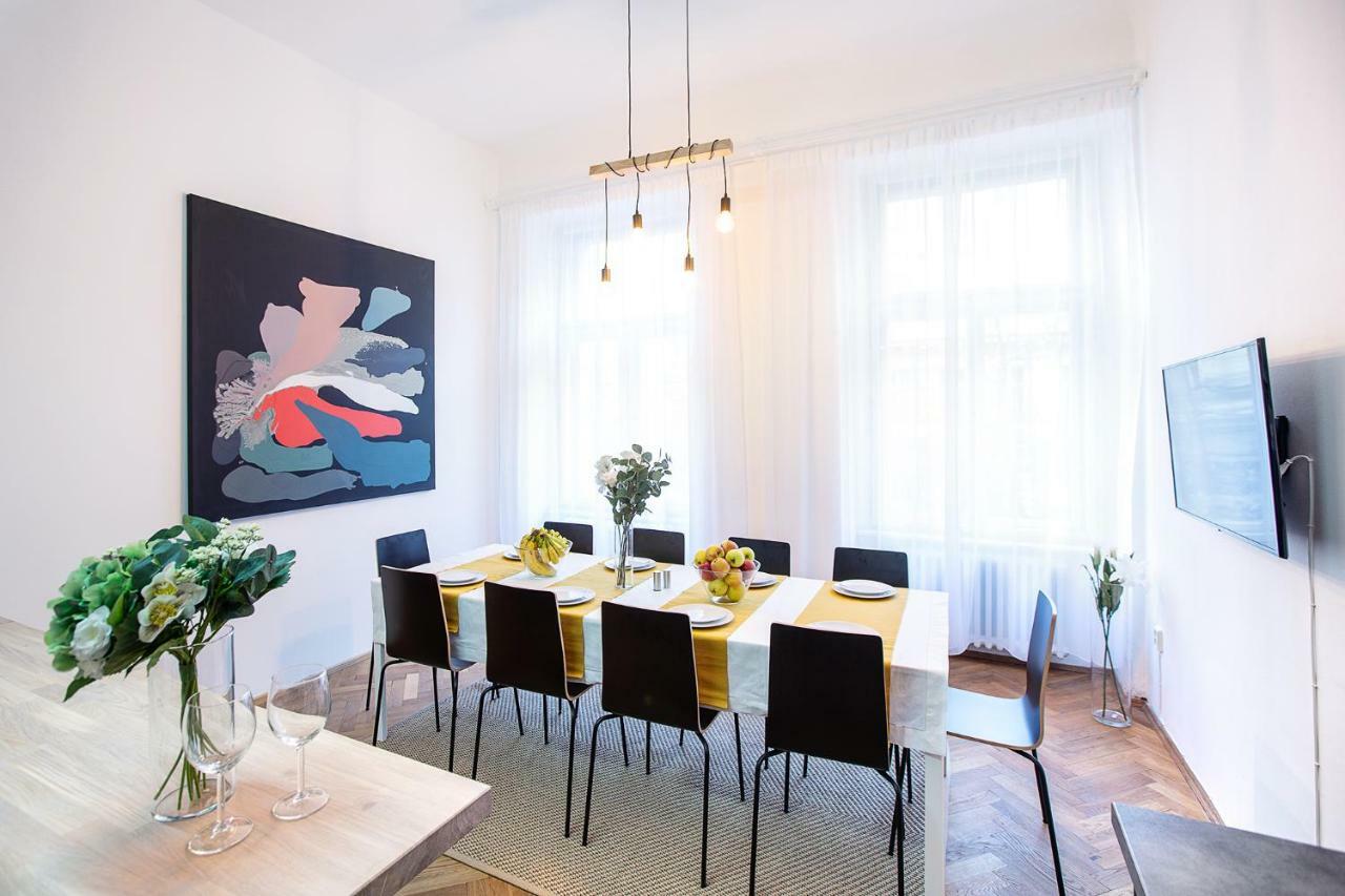 5Br 2Bath Family Apt 5Mins To Wenceslas Square Prague Luaran gambar